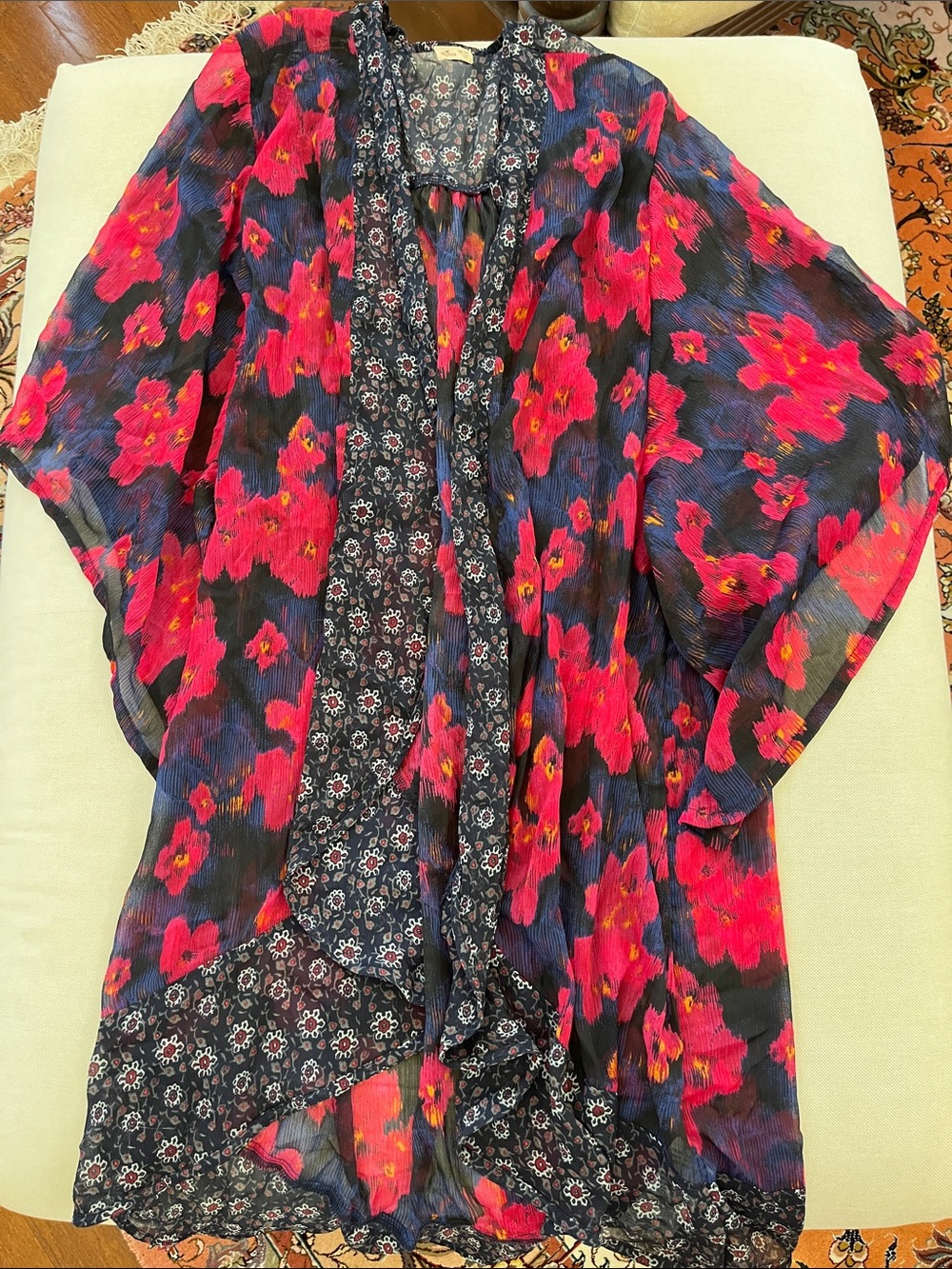 Hollister Floral Kimono